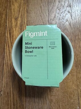 NWT Figmint Mini Stoneware Bowl - Sage Green